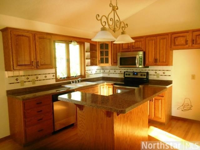 2331 Bayberry Ave, Stillwater, MN 55082