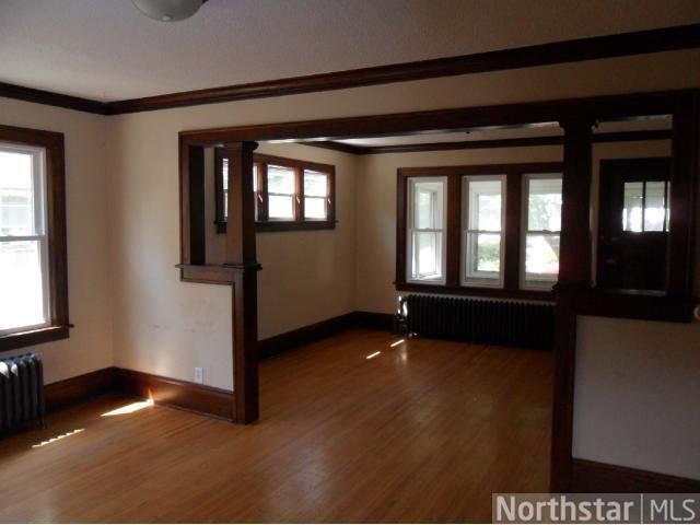 734 Manomin Ave, Saint Paul, MN 55107
