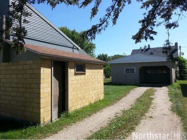 324 Main St W, Richmond, MN 56368