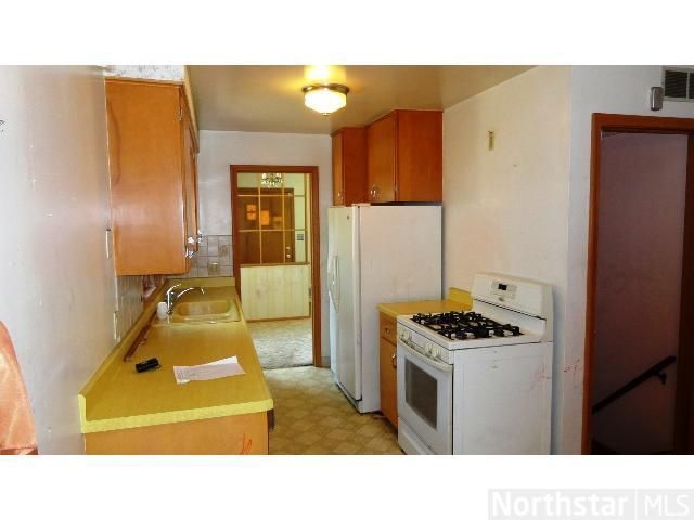 1675 Euclid St, Saint Paul, MN 55106