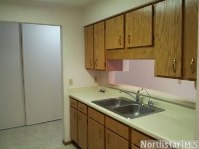 1212 3rd St NE #109, Waseca, MN 56093
