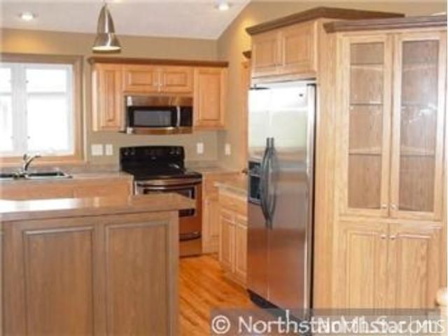 429 Flag Blvd, New Prague, MN 56071