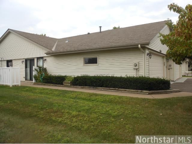 20216 Hunter Ct, Lakeville, MN 55044