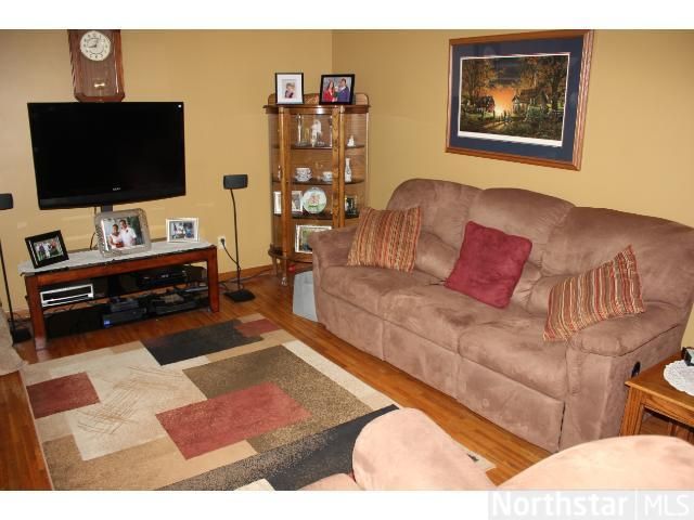 3124 Halifax Ave N, Robbinsdale, MN 55422