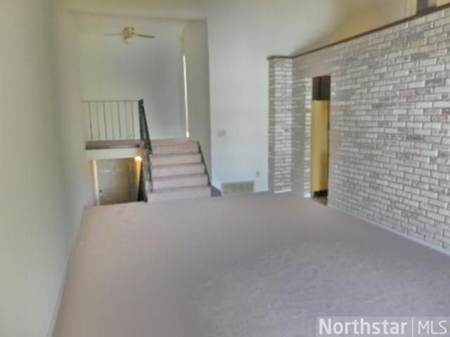 1407 4th Ave E, Shakopee, MN 55379