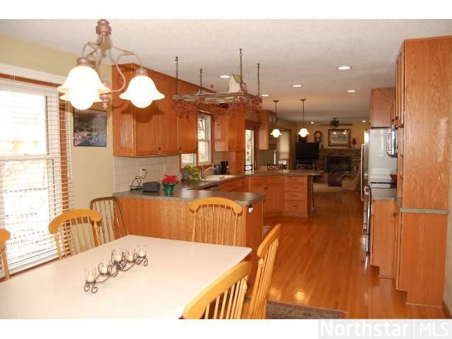 470 Reflection Rd, Apple Valley, MN 55124