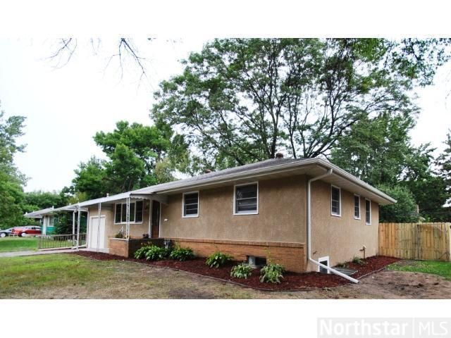 3906 S Burquest, Brooklyn Center, MN 55429