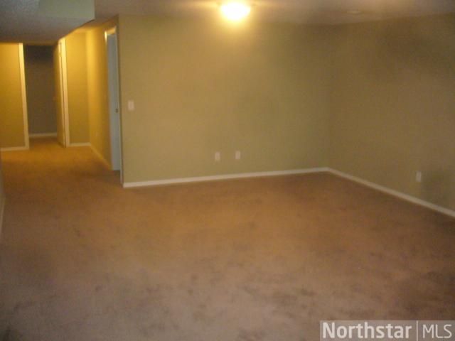 11239 Wren St NW, Coon Rapids, MN 55433