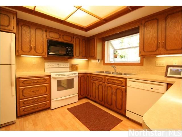 9509 Russell Ave, Bloomington, MN 55431