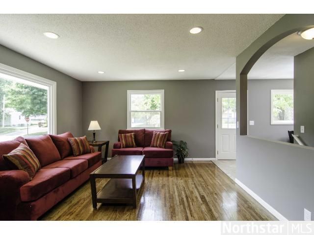 7820 61st Ave N, New Hope, MN 55428