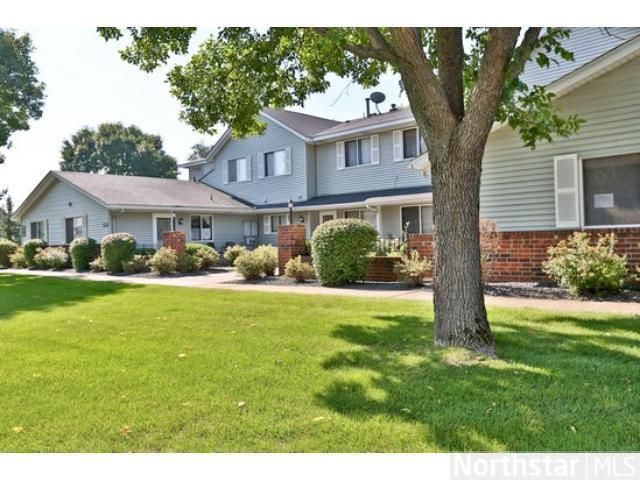 4263 Parkview Ct, Vadnais Heights, MN 55127