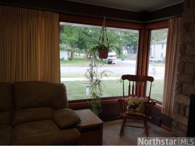 701 3rd St SE, Little Falls, MN 56345