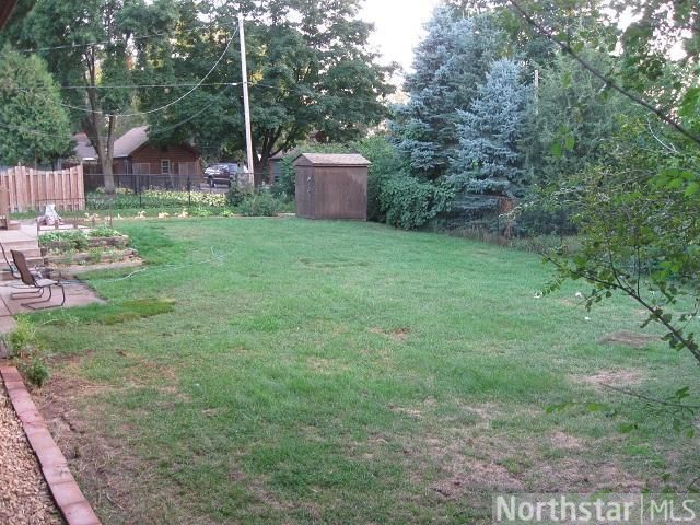 6472 Riverview Ter NE, Fridley, MN 55432