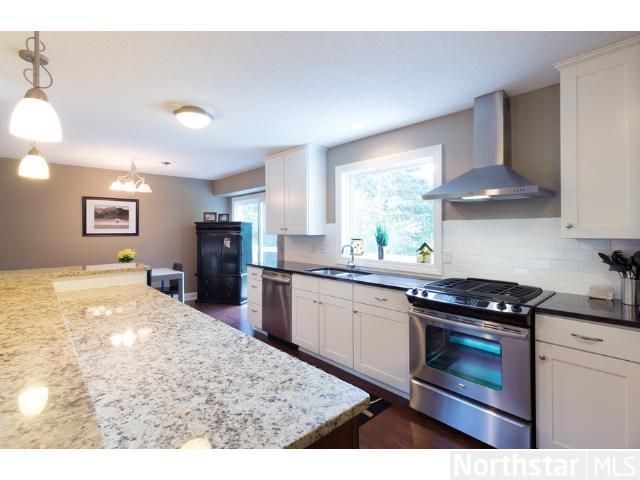 5545 Loring Ln, Golden Valley, MN 55422