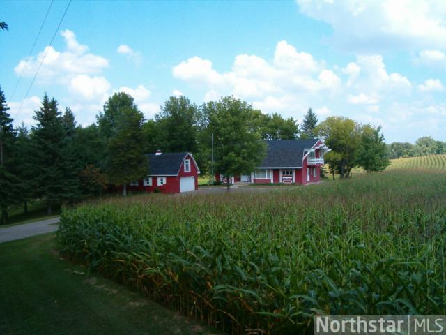 4925 Oxford Ave, Watertown, MN 55388