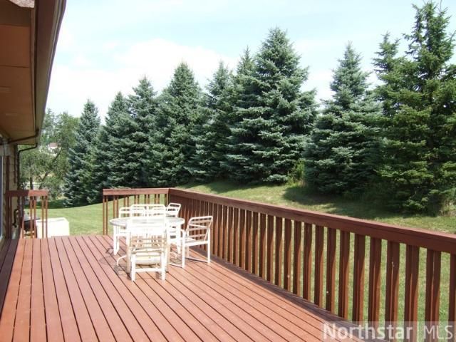 7107 150th St W, Savage, MN 55378