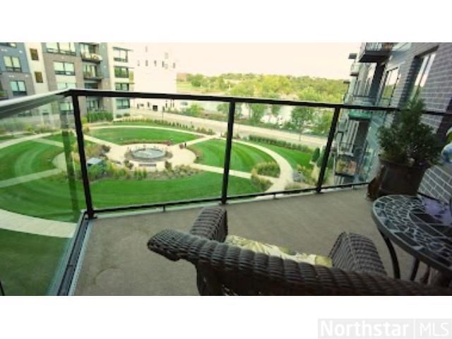 284 Spring St #306, Saint Paul, MN 55102