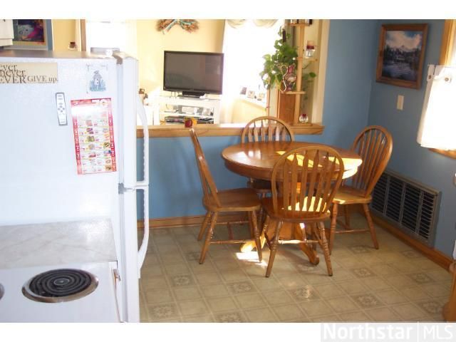255 Vail St N, Eden Valley, MN 55329