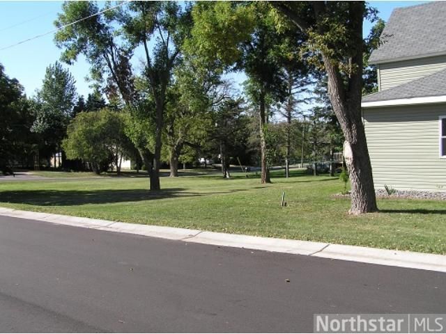 321 Hill St, Holdingford, MN 56340