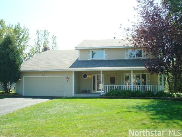 10821 Grant Dr, Eden Prairie, MN 55347