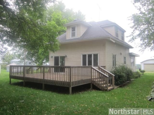 9886 Lathrop Ave SW, Howard Lake, MN 55349