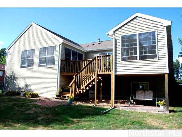 806 Paul Cir, Brainerd, MN 56401