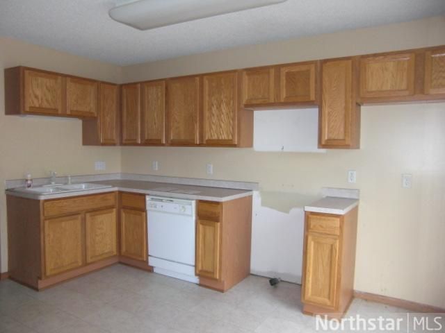 7084 Quail Ave NE, Elk River, MN 55330