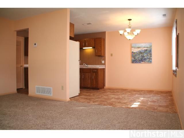 9556 Kingsview Ln N, Maple Grove, MN 55369