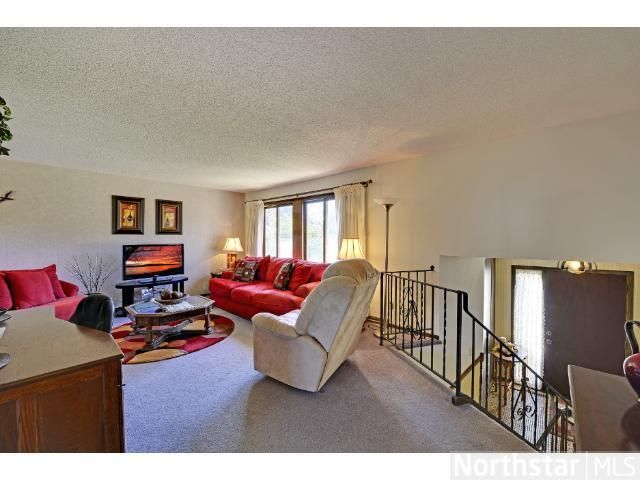 7316 79th Ave N, Brooklyn Park, MN 55445