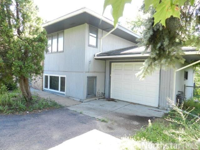 9724 Penn Ave S, Bloomington, MN 55431