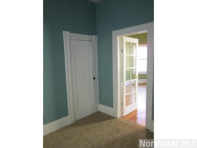690 Dayton Ave, Saint Paul, MN 55104