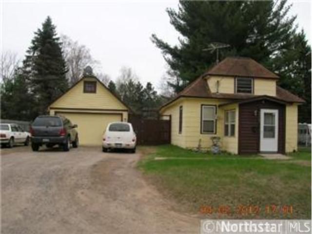 305 4th St S, Princeton, MN 55371