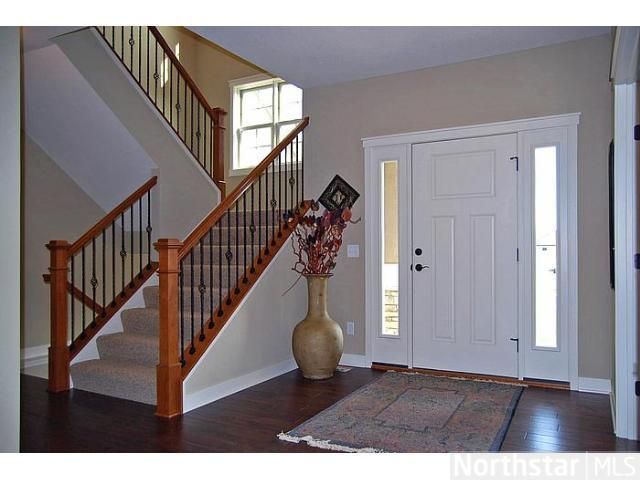 6346 Red Fox Rd, Lino Lakes, MN 55014