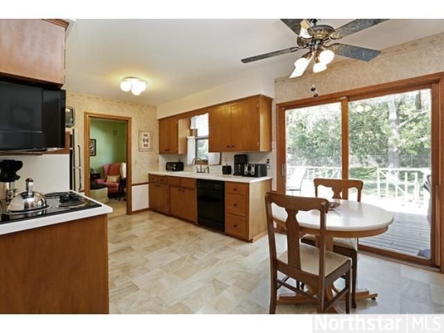 2408 W 95th St, Bloomington, MN 55431