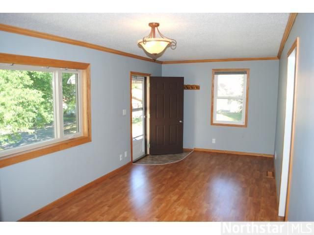 1580 Margaret St, Saint Paul, MN 55106