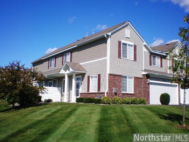 857 Willow Glen Dr, Buffalo, MN 55313