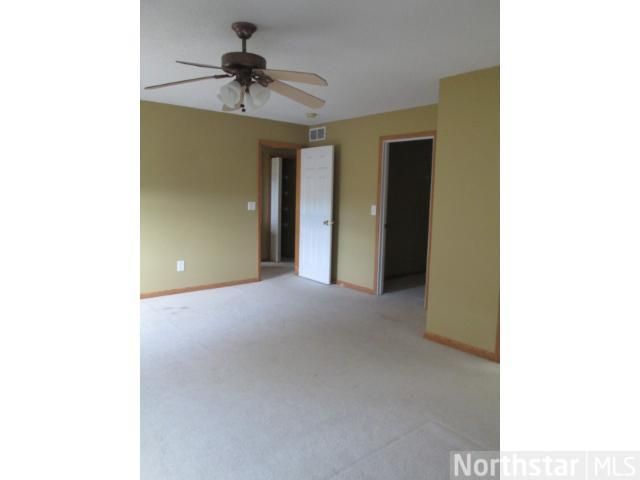 15240 Dupont Ct, Apple Valley, MN 55124