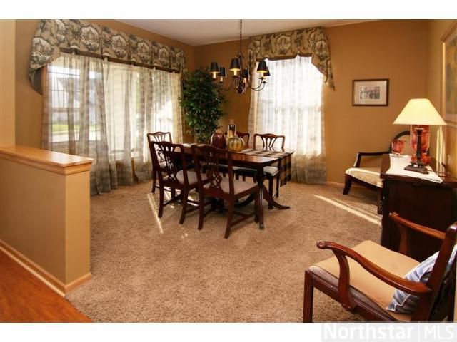15255 Dundee Ave, Apple Valley, MN 55124