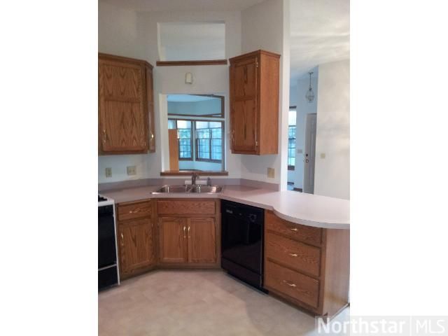 15061 Derby Cir, Rosemount, MN 55068
