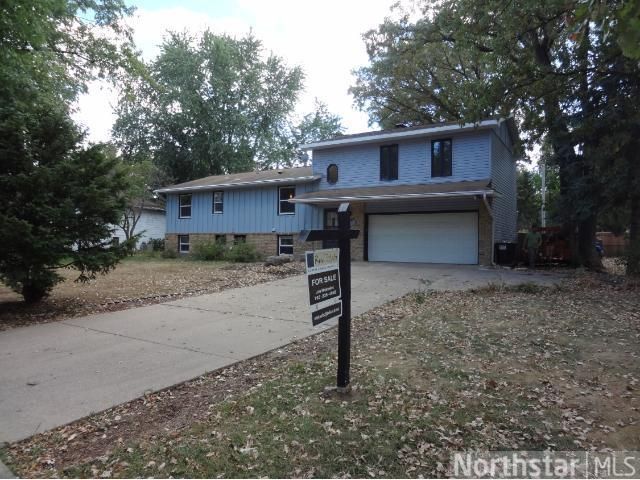 2390 103rd Ln NW, Coon Rapids, MN 55433