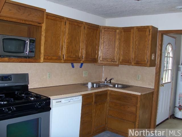 5807 Dupont Ave N, Brooklyn Center, MN 55430