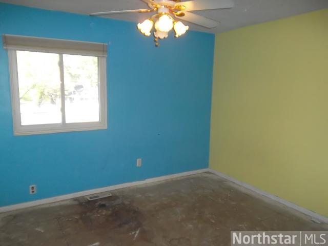 3944 Upper 75th St E, Inver Grove Heights, MN 55076