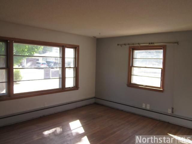 5137 Ewing Ave N, Brooklyn Center, MN 55429