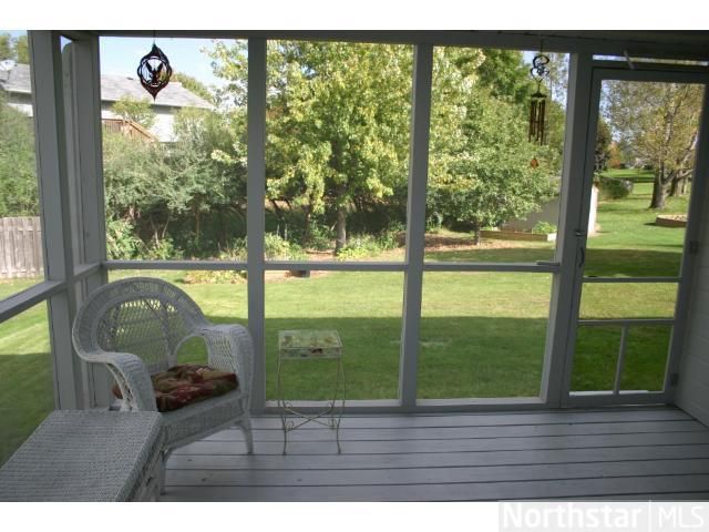 4385 Livingston Dr, Eagan, MN 55123
