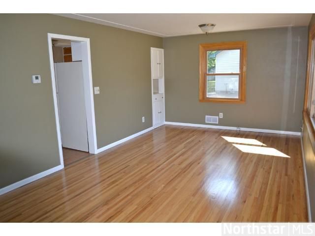 1403 1st St, Princeton, MN 55371