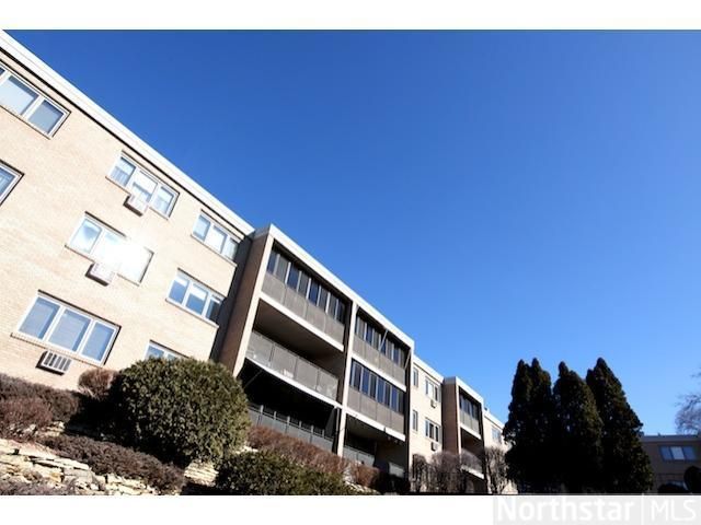 4350 Brookside Ct #118, Edina, MN 55436