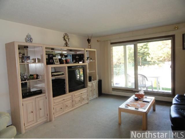 3155 Coachman Rd #250, Eagan, MN 55121