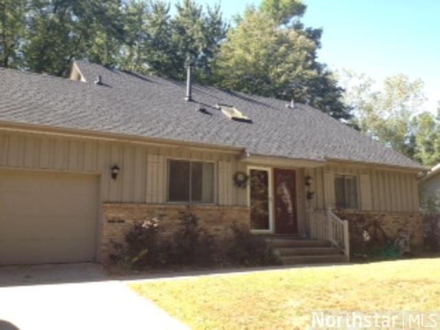 1264 97th Ave NW, Coon Rapids, MN 55433