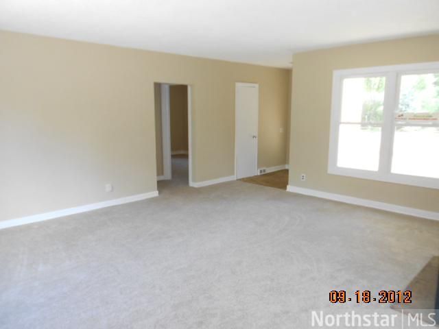 3516 Leroy St, Wayzata, MN 55391