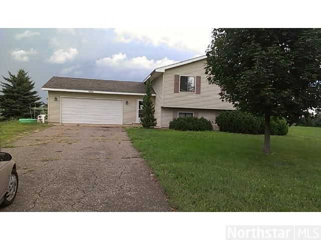 4725 Duncan Ct, Randolph, MN 55065